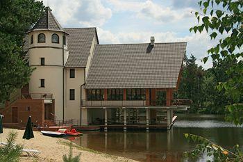 Puscha Lesnaya Hotel Irpin Exterior foto